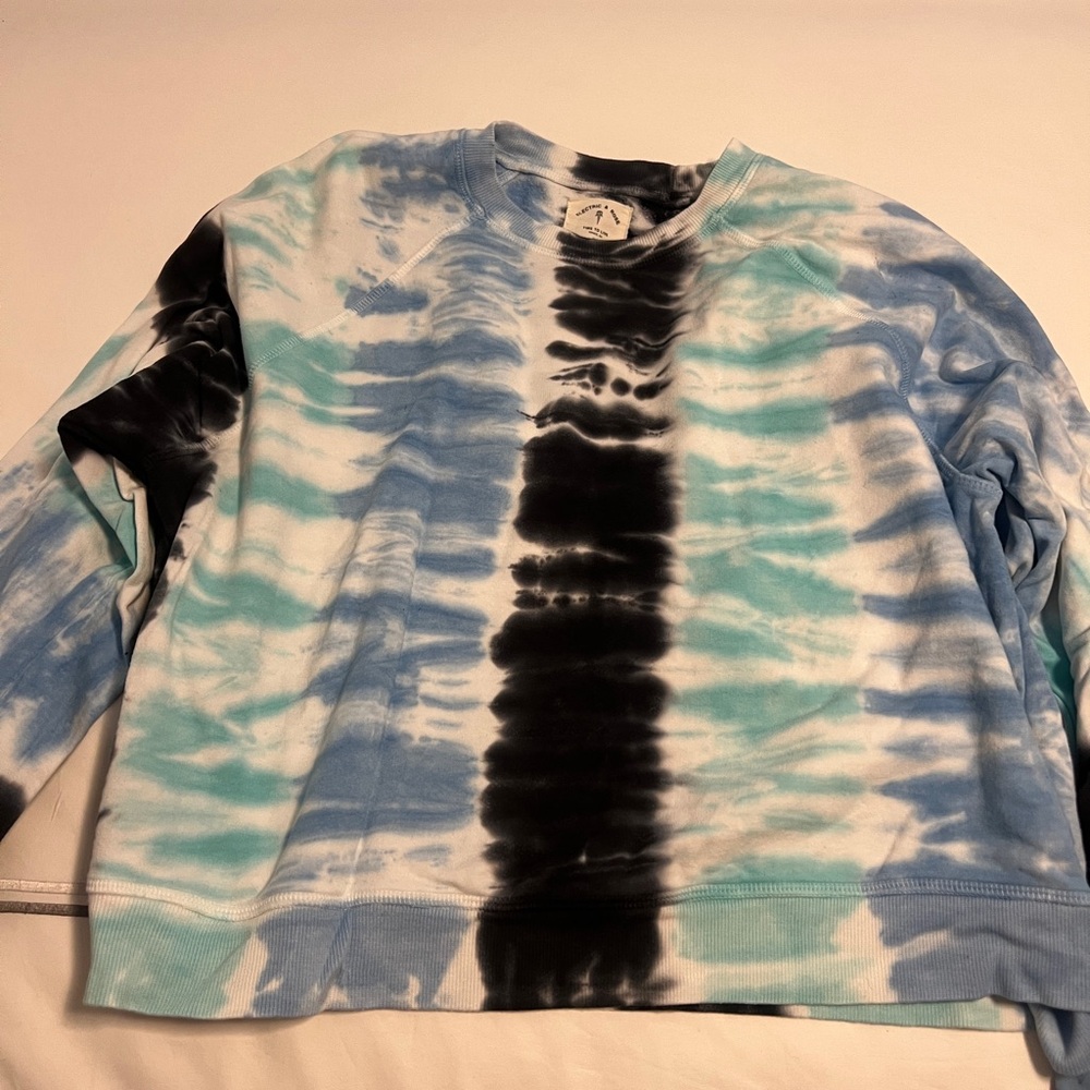 Electric & Rose Tie-Dye Top in Blue and Black